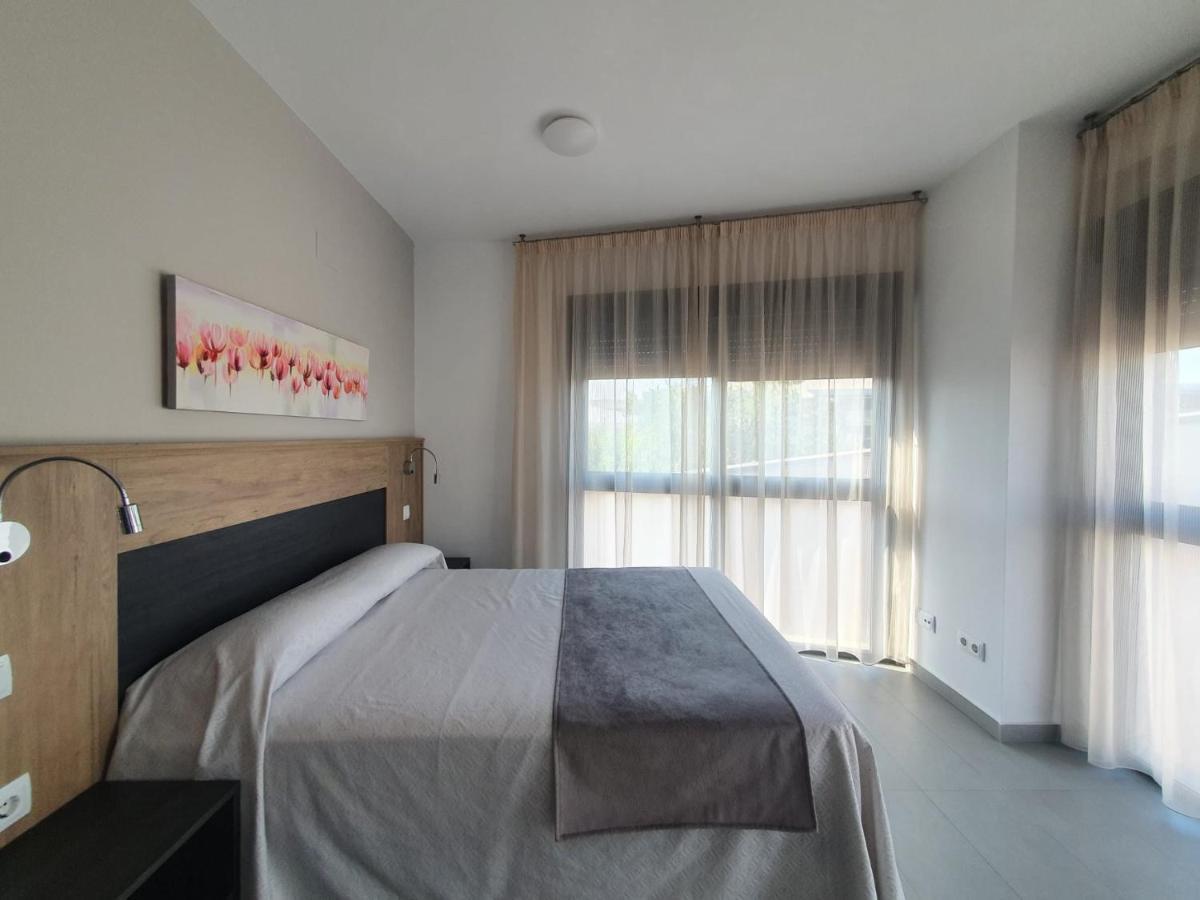 Iberflat Vega De Triana Apartman Camas Kültér fotó
