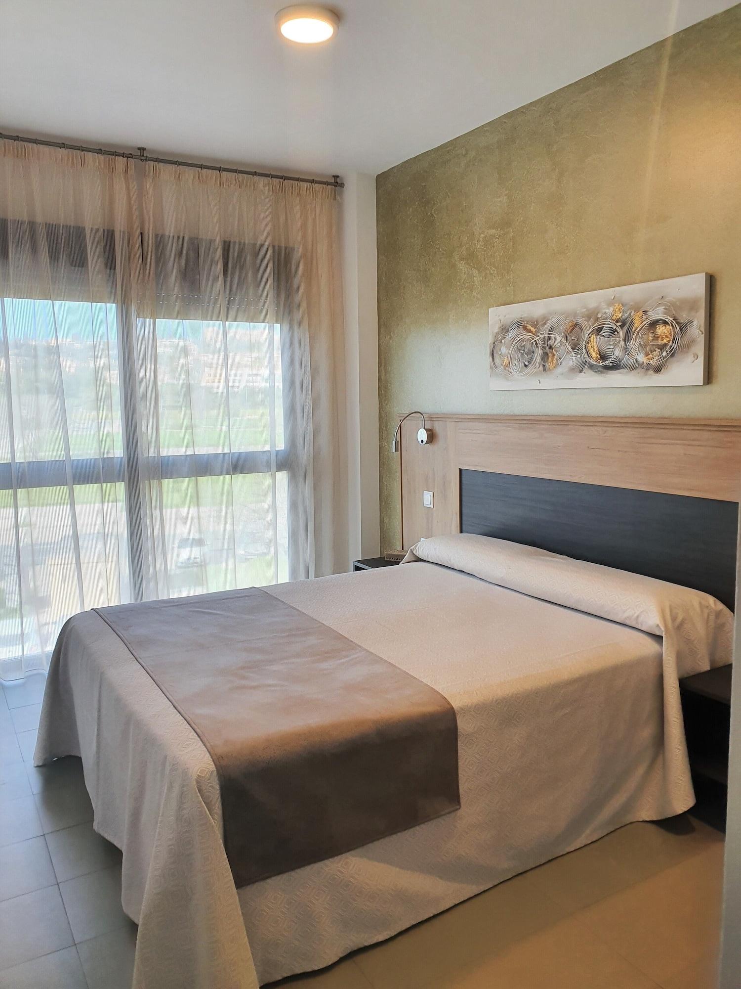 Iberflat Vega De Triana Apartman Camas Kültér fotó