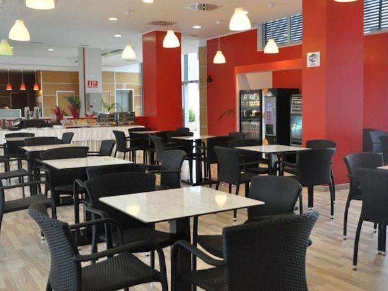 Iberflat Vega De Triana Apartman Camas Kültér fotó