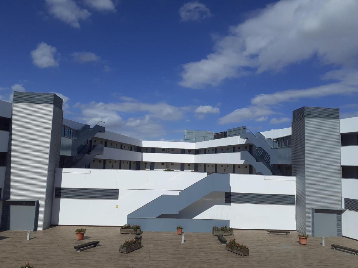 Iberflat Vega De Triana Apartman Camas Kültér fotó